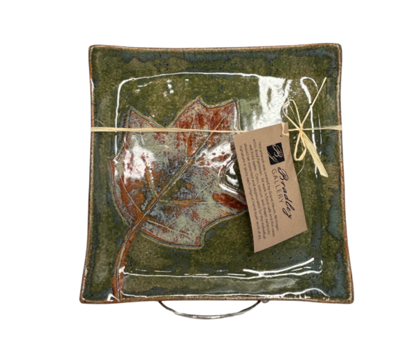 Bradley Gallery Ceramic Maple Leaf Plate