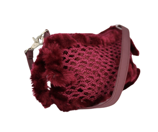 St Tropaz Brand Burgundy Crochet Handbag - Image 3